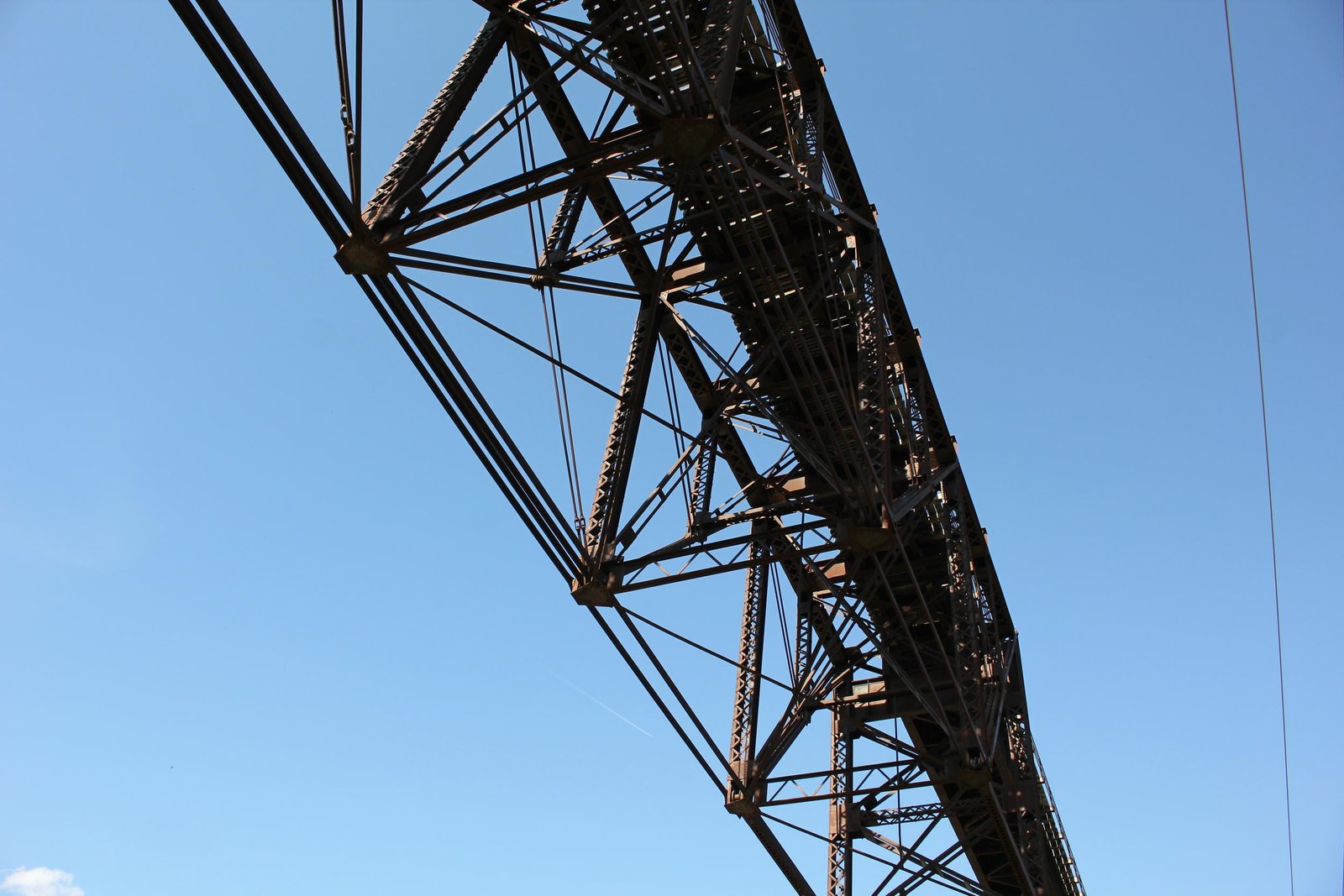Details of bottom chord of truss
